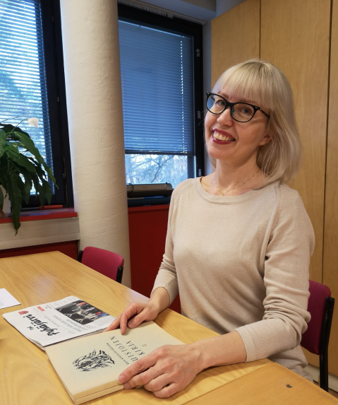 Katja Tikka on Karjalan Liiton historiankirjoittaja.