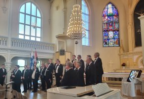 Viipurin lauluveikot johtajana Ilkka Aunu
