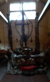 Pahkakirkon alttari Heljä Rahikkala