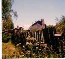 Laura Keurun kotitalo Raivolassa vuonna 1993. (kuva: Laura Keuru)