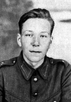 Hannes Mikkola s. 1922 kaatui kesäkuussa 1944 