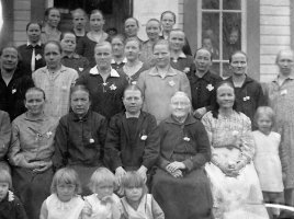 Äitienpäiväjuhla koululla 1930