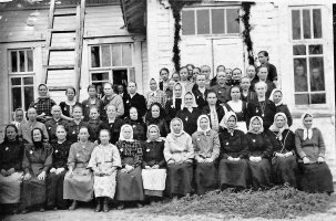 Äitienpäiväjuhla koulul 1920-l alku
