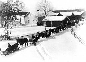 Antti Puustelin hautajaissaattue vuodelta 1929