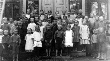 Nurmin koulun oppilaat v. 1925