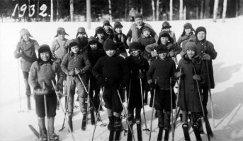 Koululaisten hiihtopäivä v. 1932