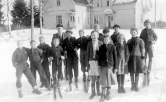 Koululaisten hiihtopäivä v. 1932