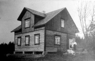 Lautalan suvun uusi kotitalo