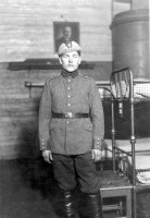 Sulo Vahvelainen varusmiespalveluksessa 1932.