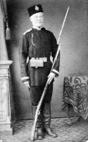 Wiipurin Tarkk'ampujapataljoonassa vv 1885-1888 asepalveluksen suorittanut tervajärveläinen Juhana Juhonpoika Mälkki
