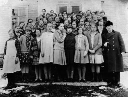 Rippikoululaiset, tytöt syntyneet 1914