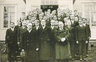 Rippikoululaiset, pojat syntyneet  1921