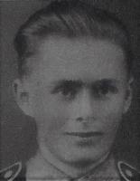 Ahola, Toivo Johannes s. 12.2.1913 Säkkijärvi, maanviljelijä, korpr 3. komppania/Erillinen pataljoona 3 k. 12.2.1940 Summa Kuolemajärvi kaatui, ruumis evakuoitu ja haudattu (Vapautemme hinta 1939-1940 Sodan 1939-1940 sankarivainajat, Suomen Kuvalehti 1941)