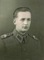 Hiiva Erkki s. 5.12.1920 Lappee, työmies, alik ErP7 k. 8.3.1940 Nisalahti Säkkijärvi, kaatui, ruumis jäi kentälle tai tuhoutui, Lappeenrannan Sankarihautausmaa