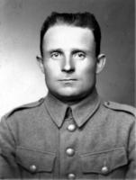 Huovilainen, Vilho s. 23.1.1907 Viipurin mlk talollinen. sotamies 10./JR 56, k 3.10.1941 Solomanni, kaatui, siunattu ja haudattu Vahviala Rauhamaa