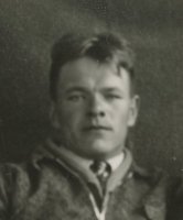 Karhu Veikko Emil s 31.5.1923, kadonnut 24.6.1944