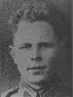 Mälkki Kauko Allan s. 3.3.1916 Viipurin mlk maanviljelijä, sotamies 3./ErP 7 k. 9.2.1940 Työppölänjoki 4.KS, kuolinsyy muu kuin vihollistoiminnasta johtuva, haudattu Vahviala Rauhamaa