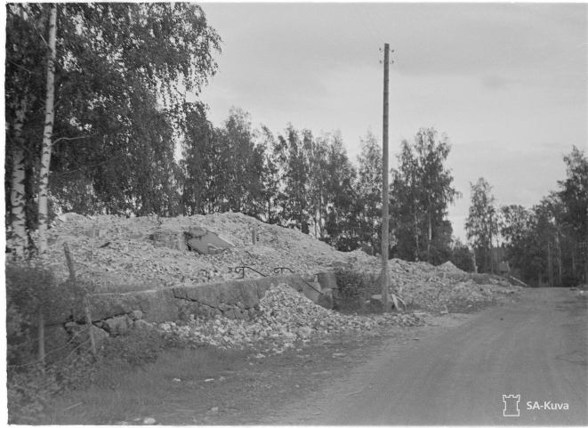Johanneksen kirkko on tuhottu rauniokasaksi 9.9.1941. SA-Kuva.