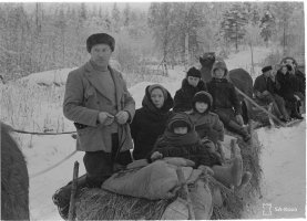 7. Evakuointia Karjalan kannaksella sodan alkupäivinä, 2.12.1939 (tuntematon valokuvaaja, SA-kuva)